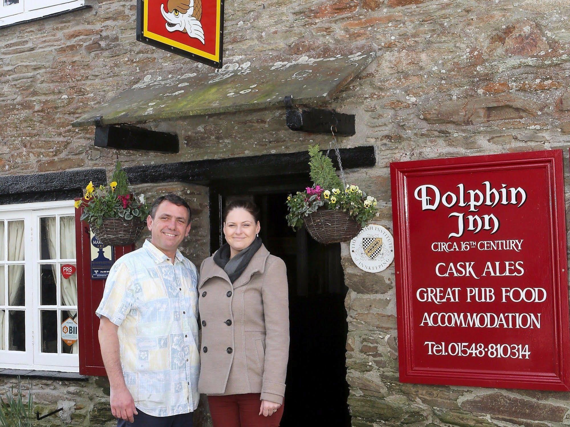 The Dolphin Inn Kingsbridge  Buitenkant foto