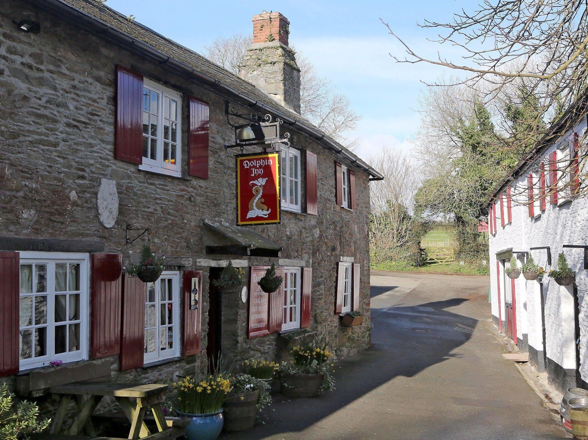 The Dolphin Inn Kingsbridge  Buitenkant foto